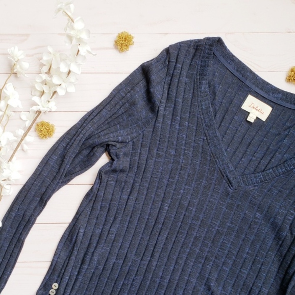 Deletta High Low Sweater Blouse